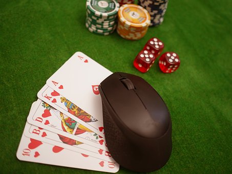 Unleash the Thrill of Online Poker: Dive into the Virtual Arena