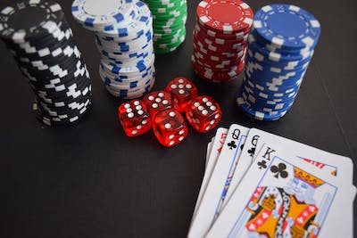 Your Fundamental Guide Before Diving In The World Of Casino Games