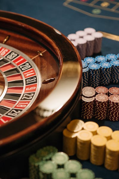 Inside Bets vs. Outside Bets: Maximizing Roulette Odds