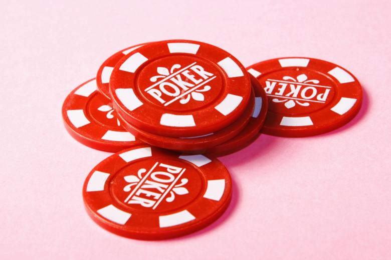 Texas Holdem Game: Strategies When Playing On Monotone Boards